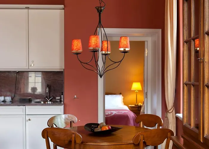 Corneli Residences - Chateau St Gerlach Апартаменты Валкенбург