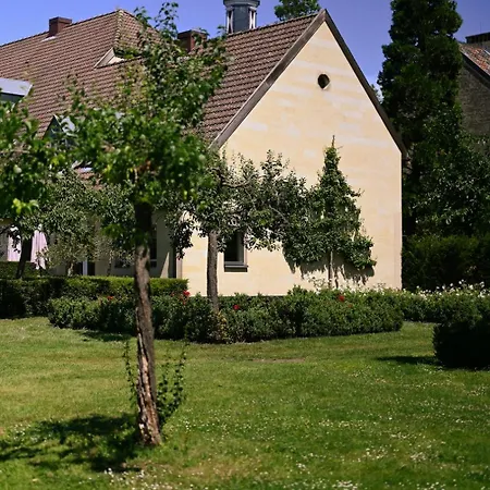 Corneli Residences - Chateau St Gerlach Otel