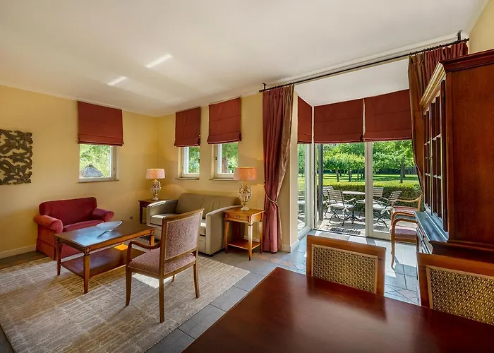 Corneli Residences - Chateau St Gerlach *